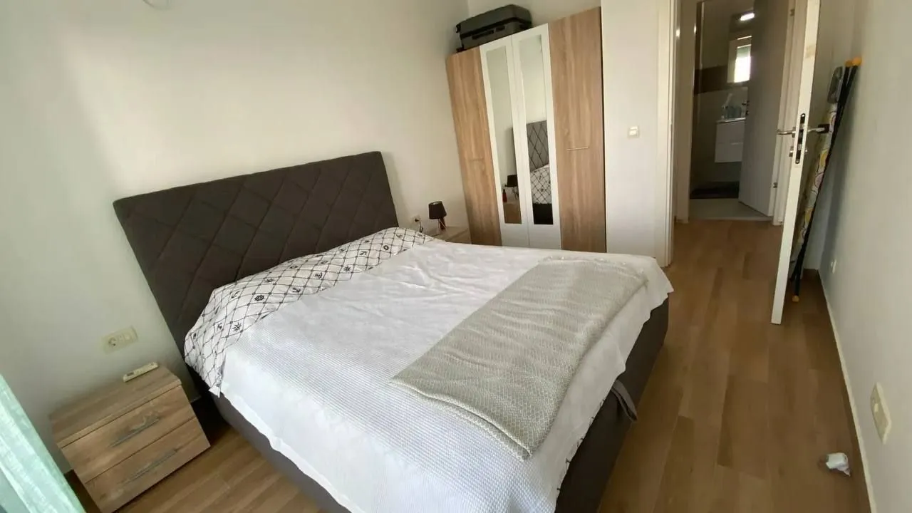 Prodaja, jednosoban stan, 57m², Centar, Tivat