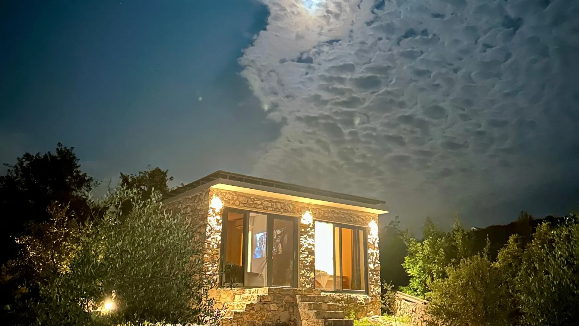 Rent, house, 30m², Lješevići, Kotor