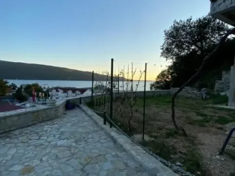 Prodaja, kuća, 60m², Zelenika, Podgorica - image 11