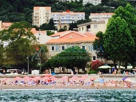 Prodaja, dvosoban stan, 105m², Petrovac, Budva - image 25