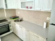 Izdavanje, dvosoban stan, 70m², Blok 6, Podgorica - image 2