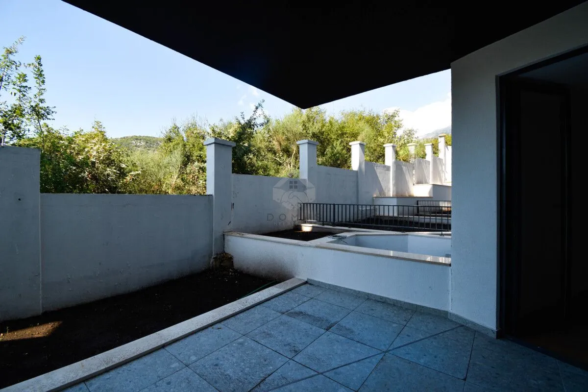 Sale, one bedroom apartment, 56m², Bečići, Budva