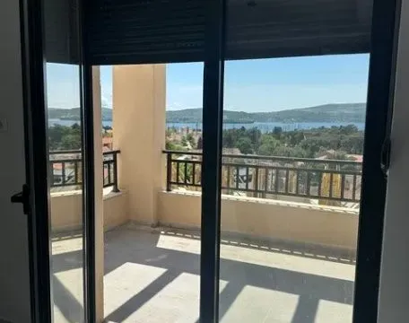 Rent, two bedroom apartment, 70m², Porto Montenegro, Tivat - image 7