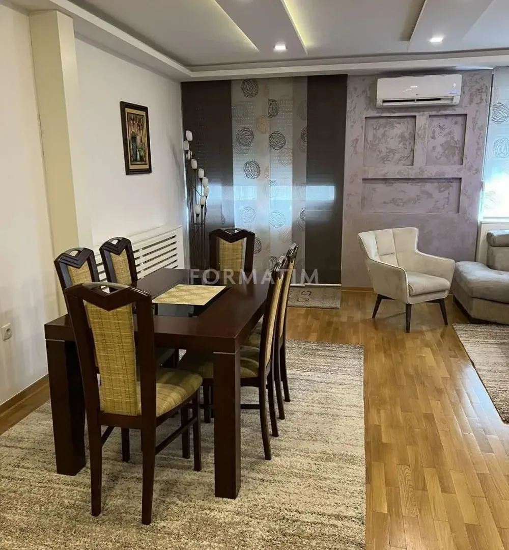 Izdavanje, trosoban stan, 78m², Banjica, Voždovac Sve Podlokacije