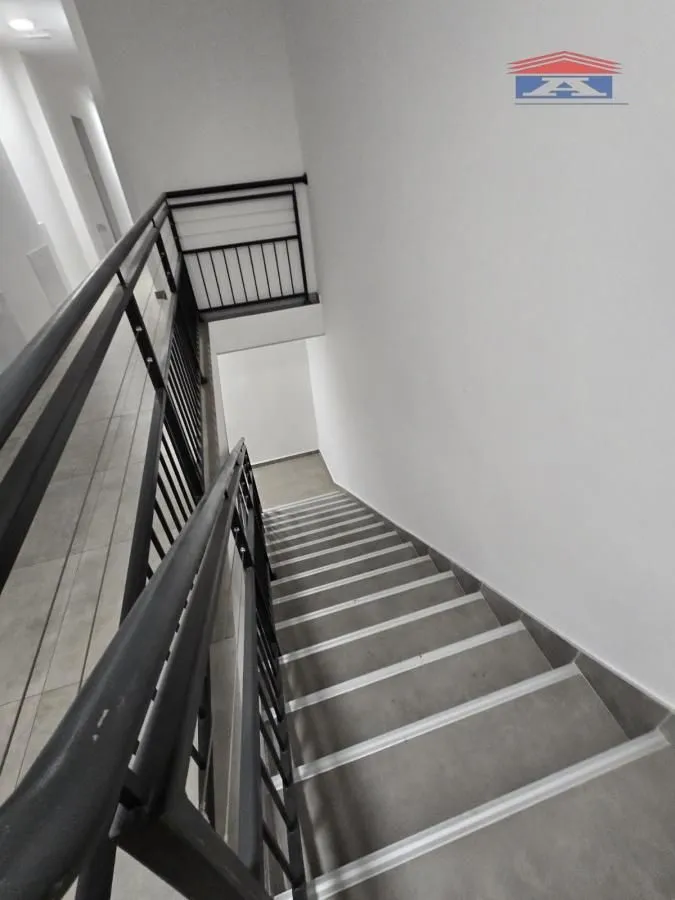 Rent, office space, 230m², Telep, Novi Sad Sve Podlokacije
