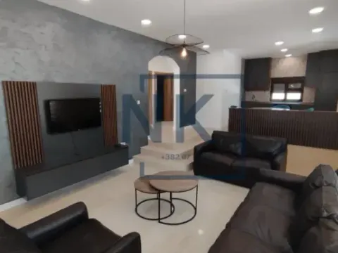 Izdavanje, kuća, 140m², Velje Brdo, Podgorica - image 4