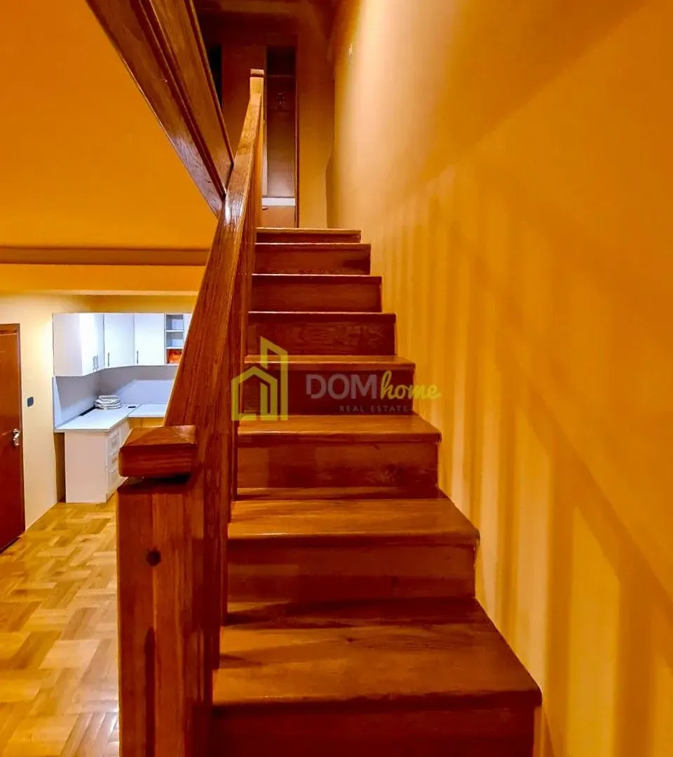 Izdavanje, trosoban stan, 100m², Zagorič, Podgorica