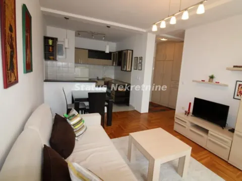 Izdavanje, jednosoban stan, 42m², Sajmište, Novi Sad - image 2