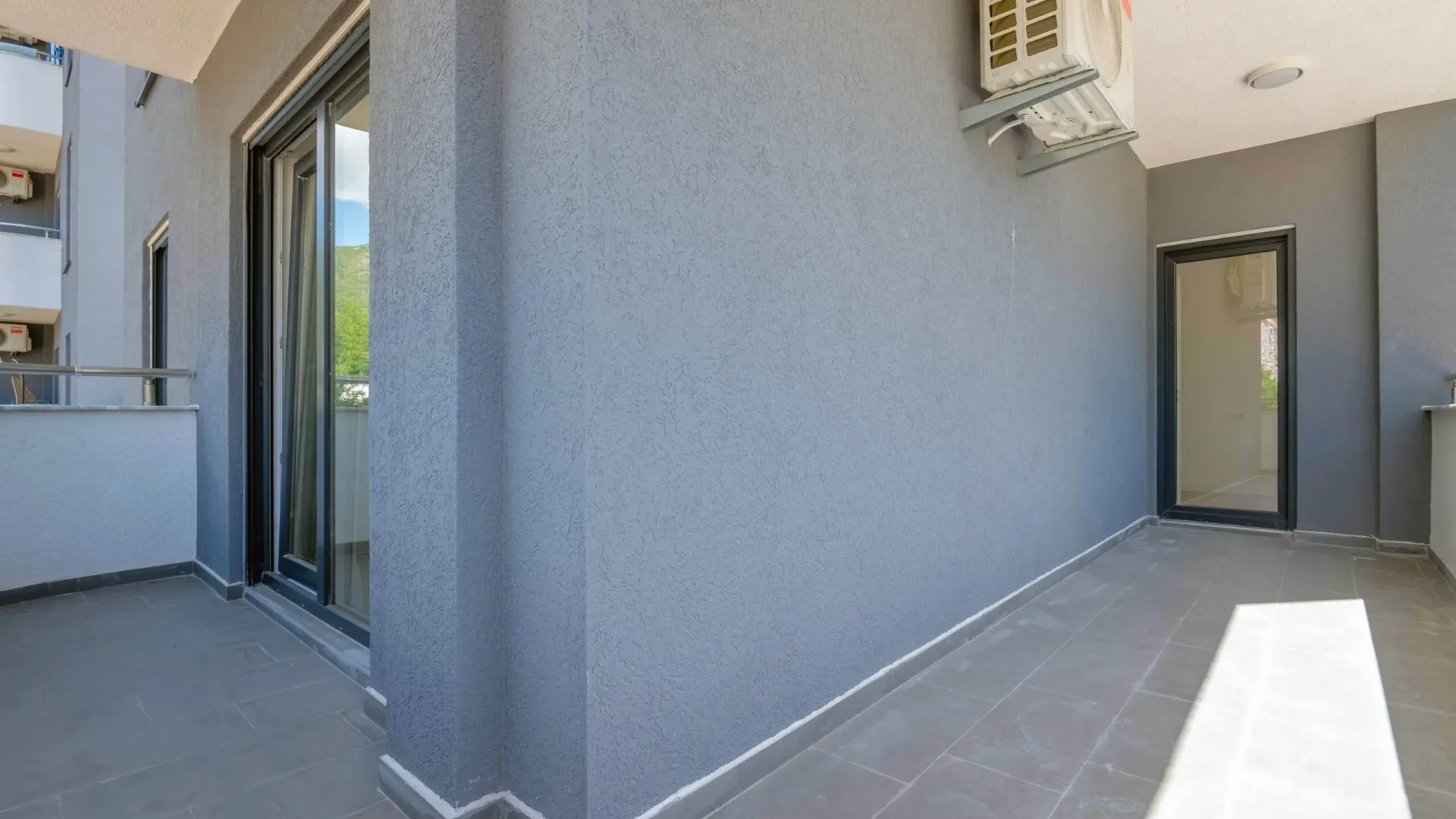 Prodaja, dvosoban stan, 65m², Centar, Bar