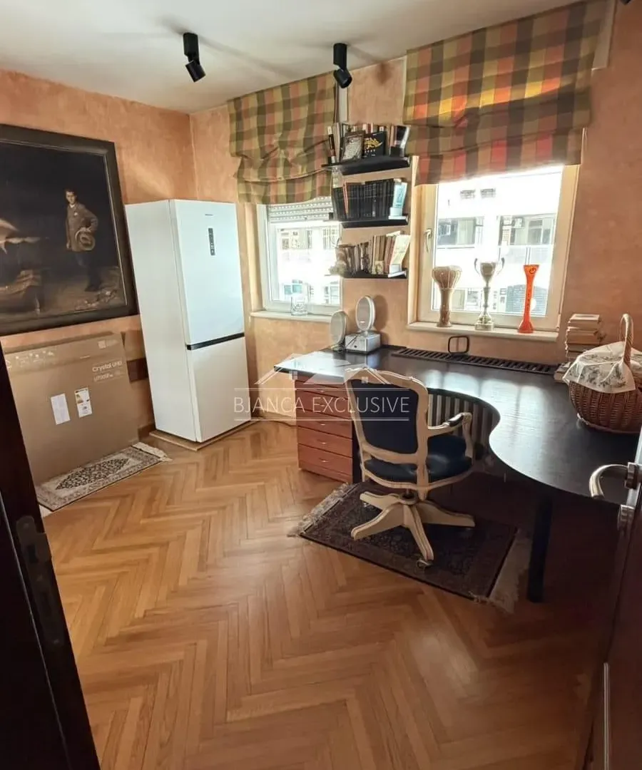 Prodaja, četvorosoban stan, 201m², Novi Beograd Sve Podlokacije, Beograd