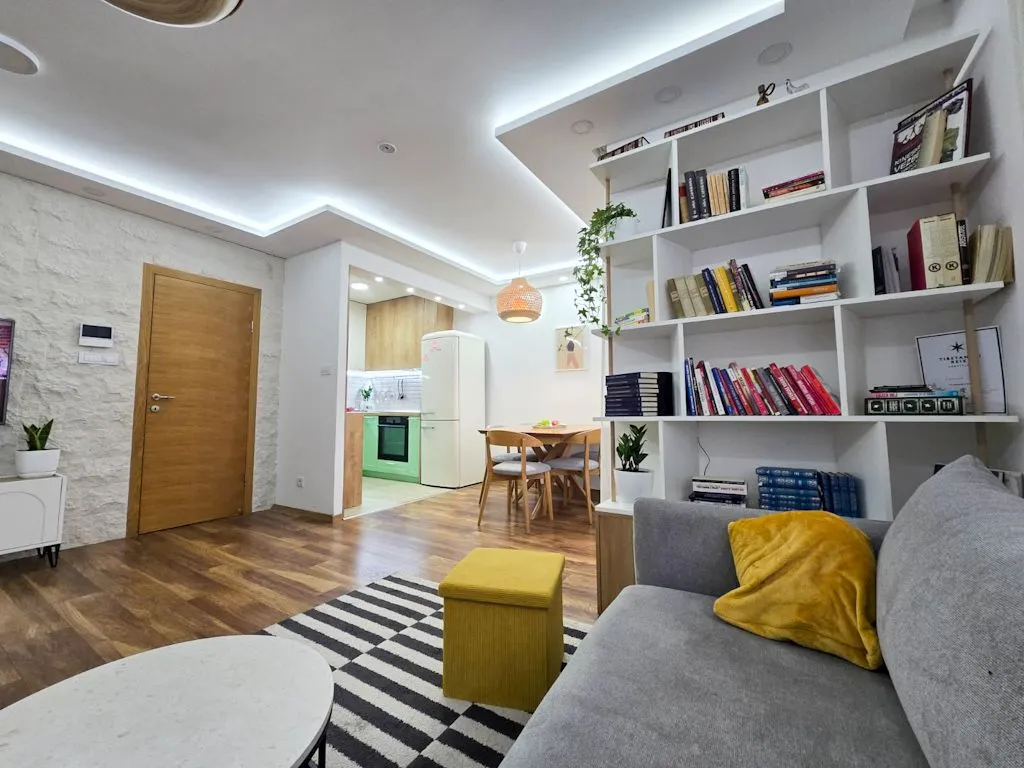 Prodaja, trosoban stan, 89m², Autobuska stanica, Podgorica