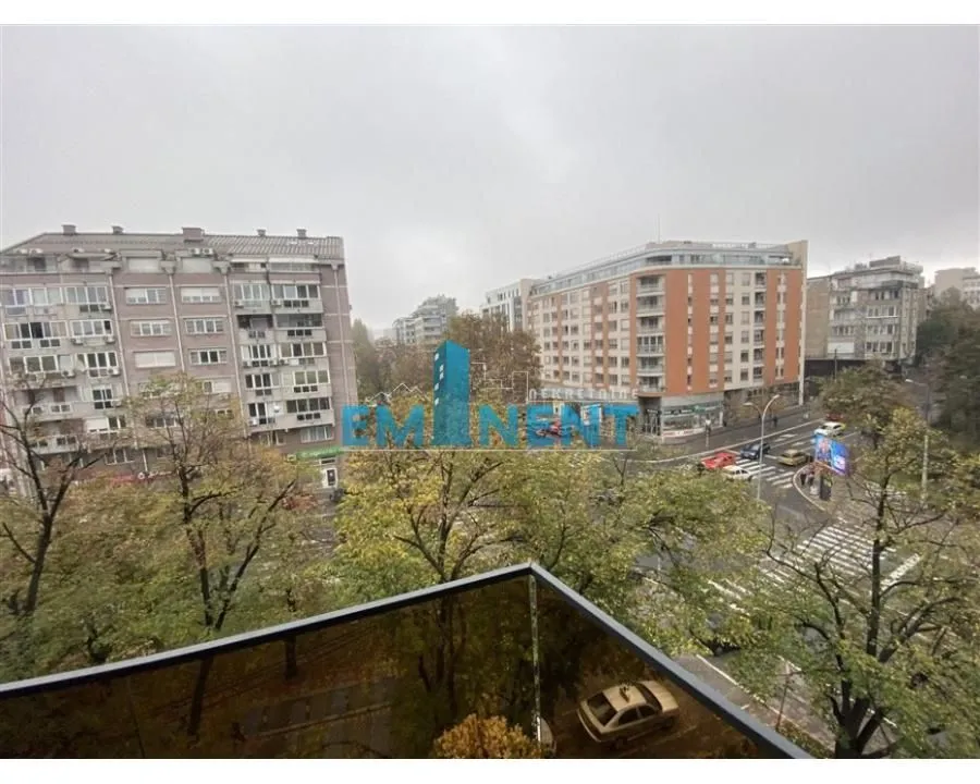 Rent, two bedroom apartment, 43m², Južni Bulevar, Vračar Sve Podlokacije