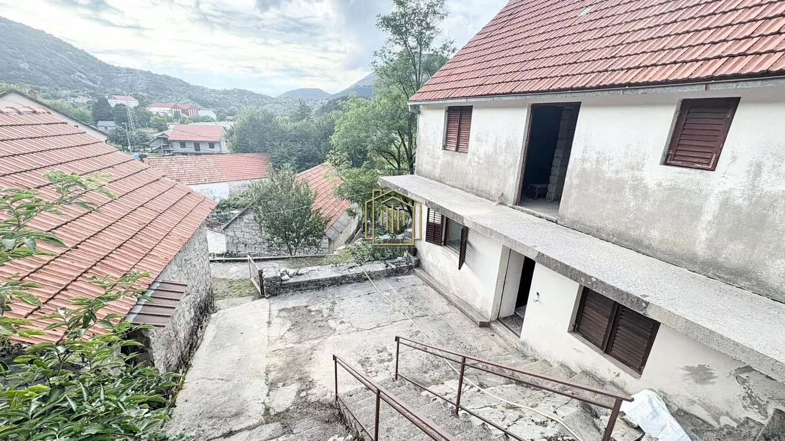 Prodaja, kuća, 84m², Njeguši, Cetinje