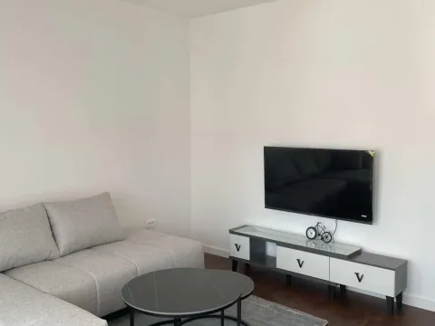 Rent, one bedroom apartment, 40m², City Kvart, Podgorica - image 2