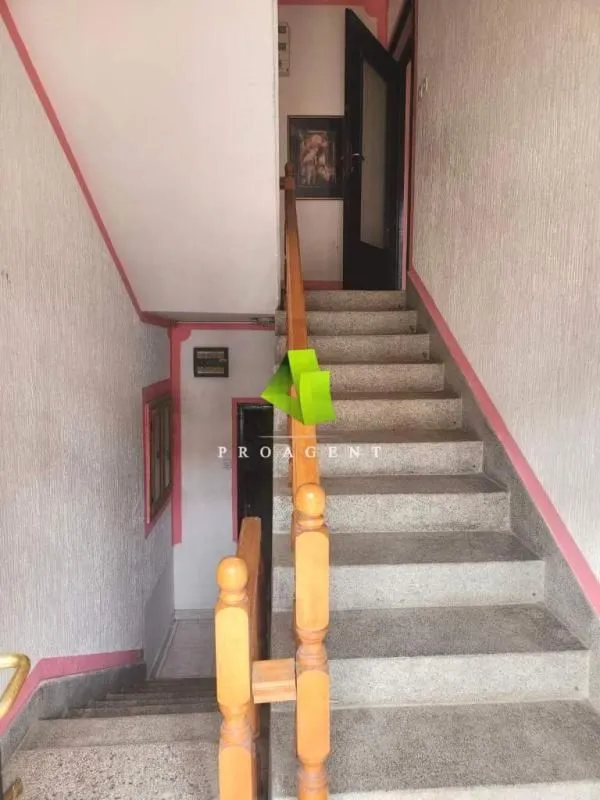 Sale, house, 300m², Ledena Stena, Niš