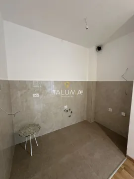 Rent, one bedroom apartment, 43m², Zagorič, Podgorica - image 7
