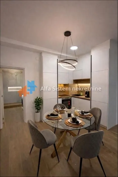 Rent, one bedroom apartment, 42m², Savski Venac, Beograd