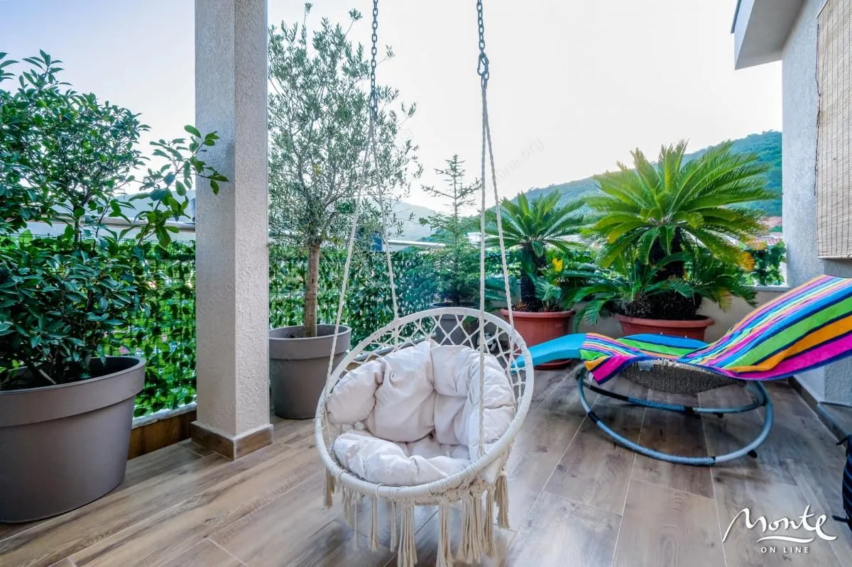 Sale, four bedroom apartment, 179m², Budva, Crna Gora