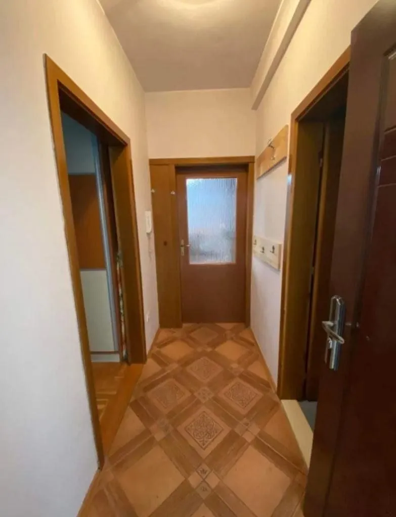 Rent, one bedroom apartment, 54m², Stari Aerodrom, Podgorica