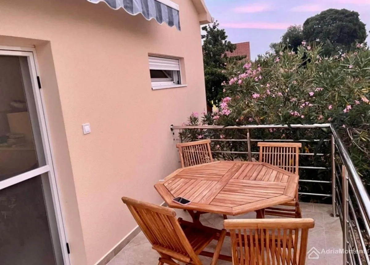 Sale, two bedroom apartment, 67m², Radovići, Tivat