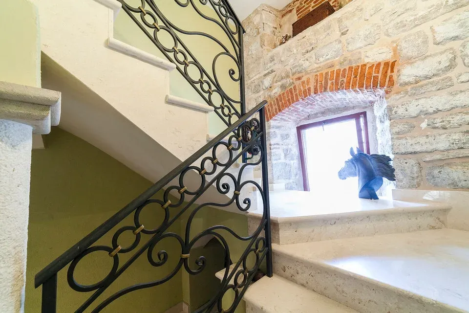Prodaja, kuća, 450m², Prčanj, Kotor