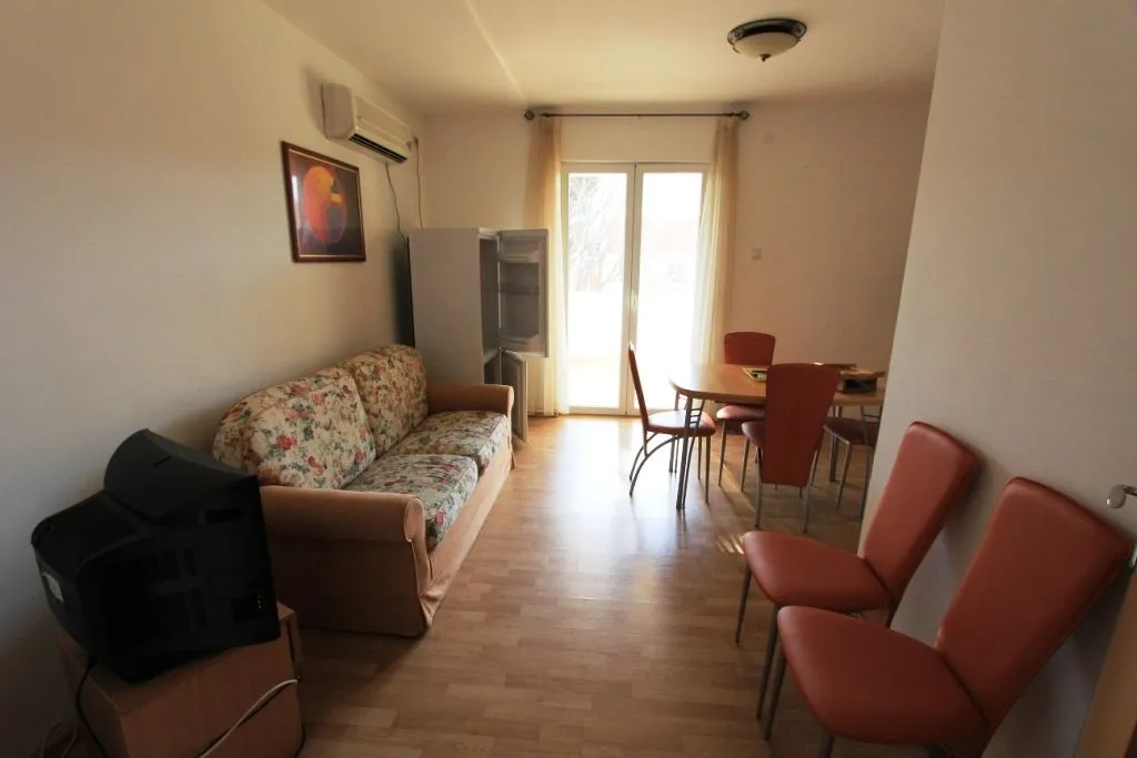 Prodaja, ugostiteljski objekat, 480m², Sutomore, Bar