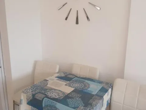 Izdavanje, dvosoban stan, 41m², Centar, Novi Sad - image 7