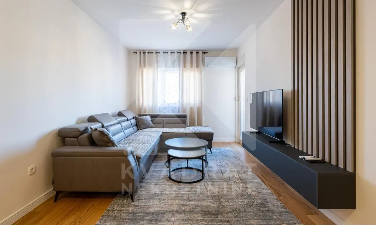 Rent, one bedroom apartment, 47m², Central Point, Podgorica