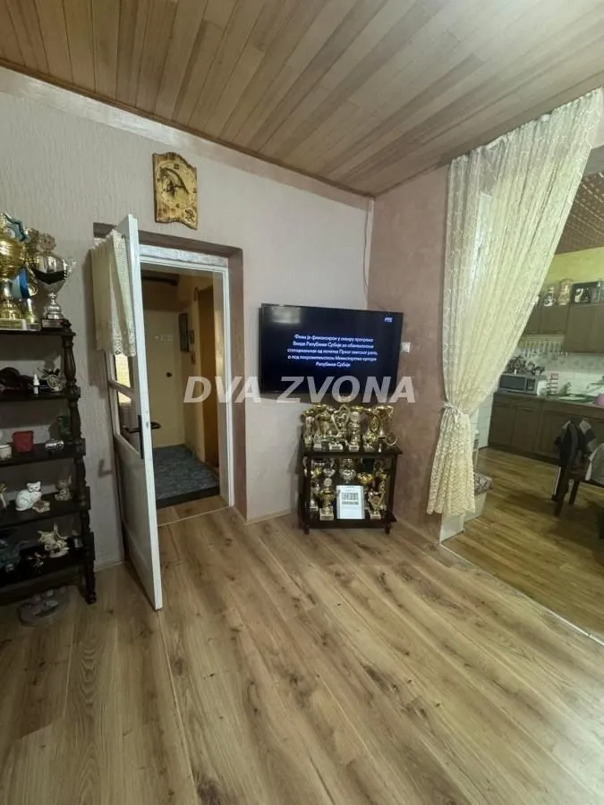 Prodaja, kuća, 221m², Žitište, Zrenjanin