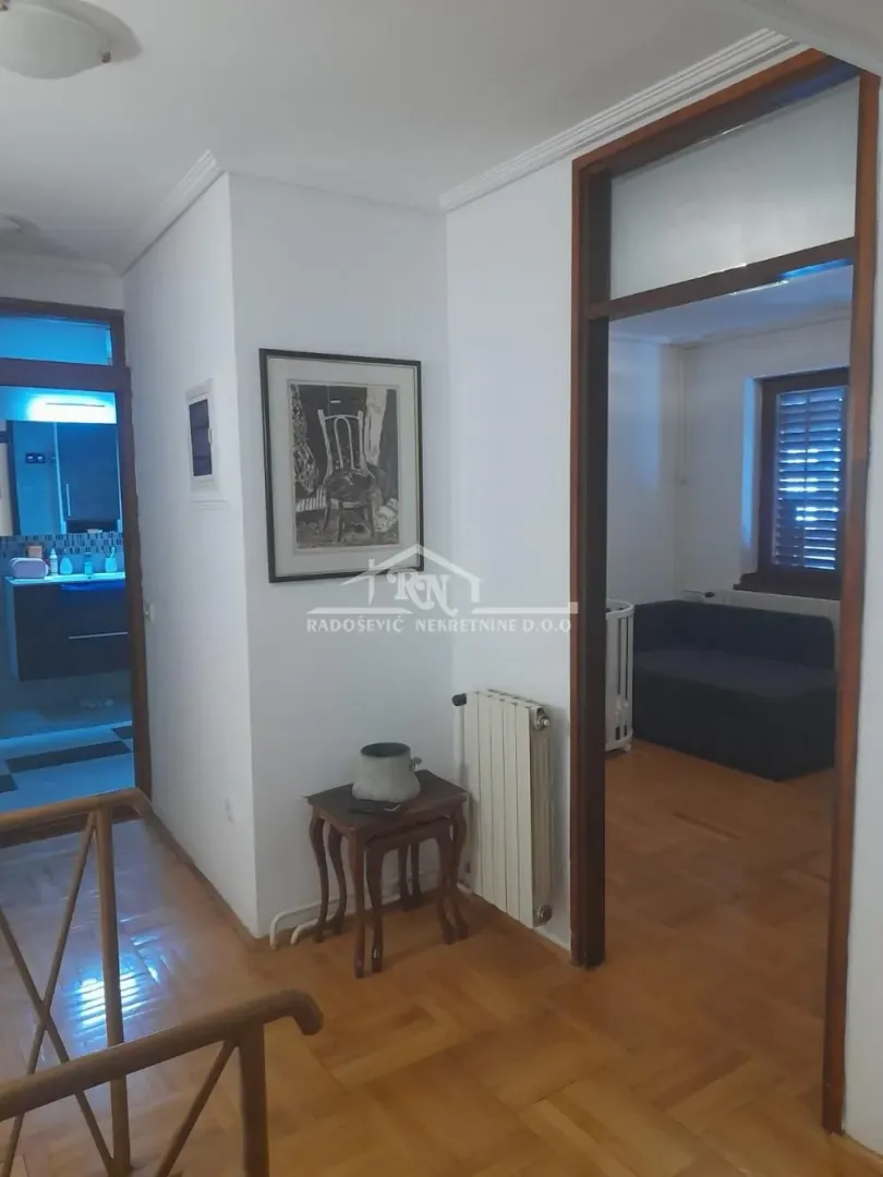 Sale, apartment, 150m², Čukarica, Beograd