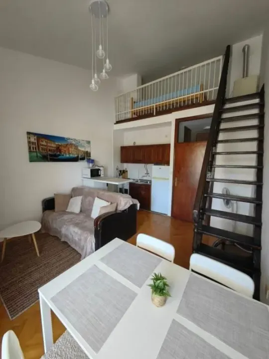 Stan-na-dan, jednosoban stan, 34m², Sutomore, Bar