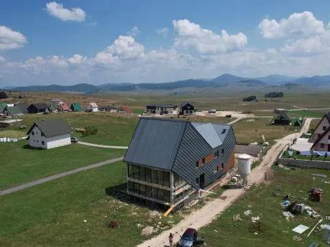 Prodaja, jednosoban stan, 32m², Žabljak, Crna Gora - image 3