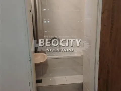 Prodaja, jednosoban stan, 32m², Gundulićev Venac, Beograd - image 5