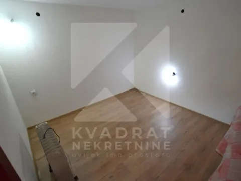 Rent, one bedroom apartment, 40m², Stari Aerodrom, Podgorica - image 2