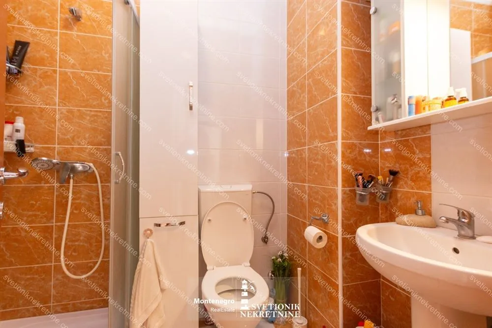 Prodaja, jednosoban stan, 49m², Topla, Herceg Novi