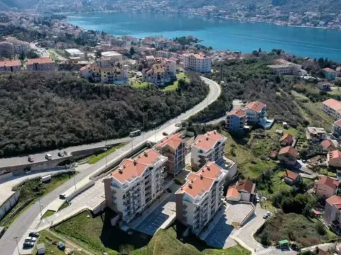 Sale, apartment, 100m², Dobrota, Kotor - image 17