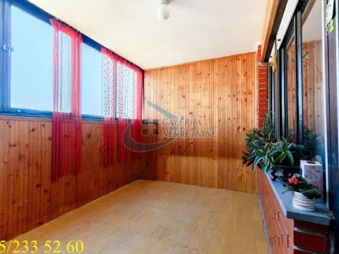 Prodaja, trosoban stan, 92m², Vidikovački venac, Rakovica - image 10