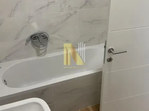 Izdavanje, trosoban stan, 61m², Grbavica, Novi Sad Sve Podlokacije - image 8