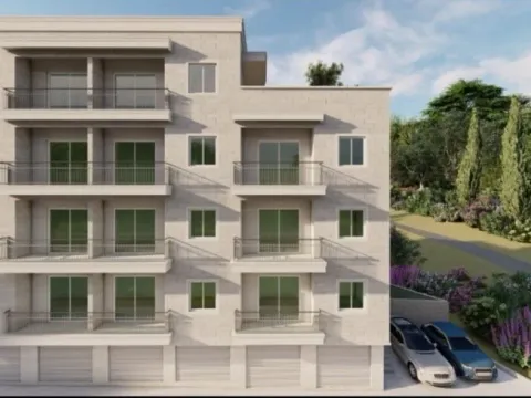 Prodaja, dvosoban stan, 75m², Petrovac, Budva - image 2