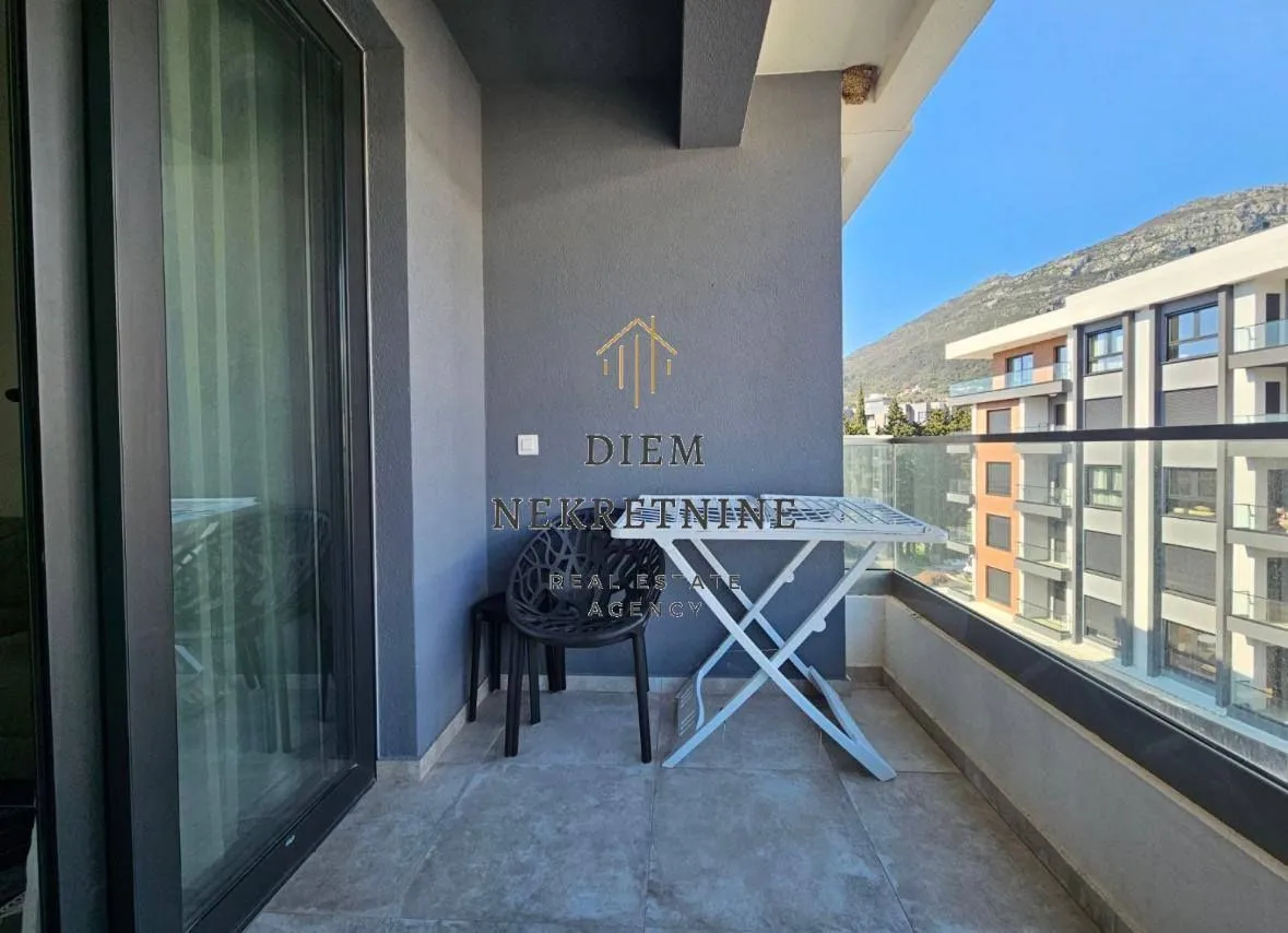 Rent, one bedroom apartment, 40m², Šušanj, Bar