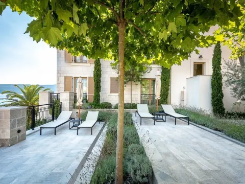 Sale, two bedroom apartment, 115m², Centar, Tivat - image 18