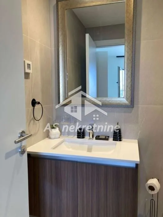 Rent, three bedroom apartment, 75m², Savski Venac, Beograd