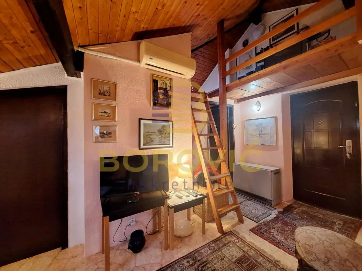 Prodaja, trosoban stan, 42m², Profesorska Kolonija, Palilula Sve Podlokacije