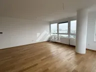 Izdavanje, četvorosoban stan, 117m², Centar, Novi Sad - image 7