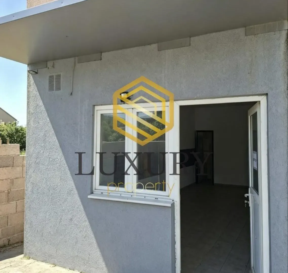 Rent, office space, 30m², Dajbabe, Podgorica