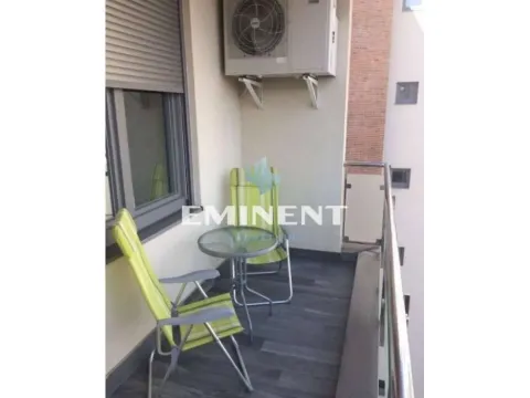 Izdavanje, trosoban stan, 80m², Stari Merkator, Novi Beograd Sve Podlokacije - image 14