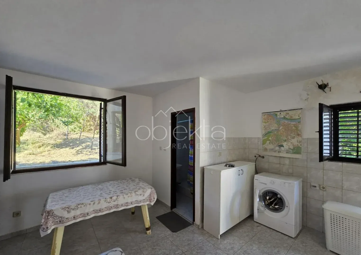 Prodaja, garsonjera, 75m², Tivat, Crna Gora