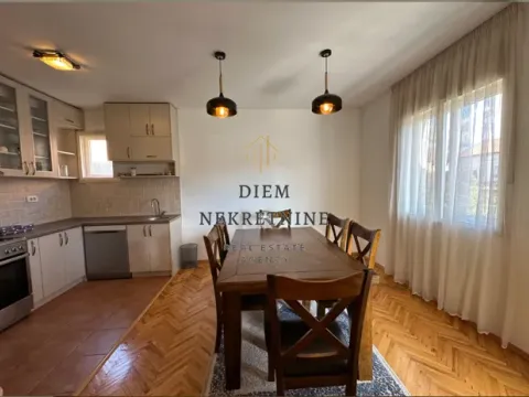 Izdavanje, dvosoban stan, 108m², Stari Aerodrom, Podgorica - image 16