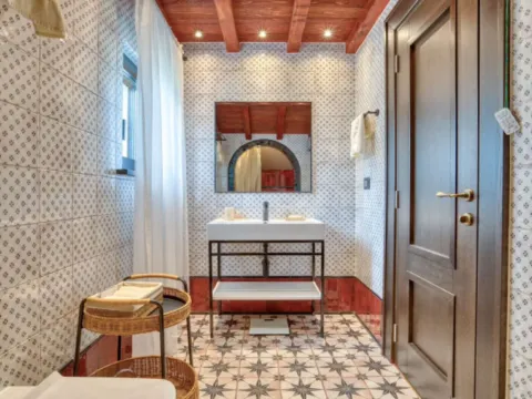 Prodaja, kuća, 160m², Herceg Novi, Crna Gora - image 9