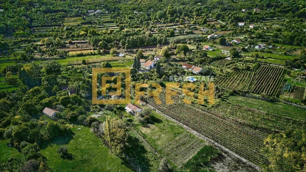 Prodaja, plac, 3891m², Danilovgrad, Crna Gora